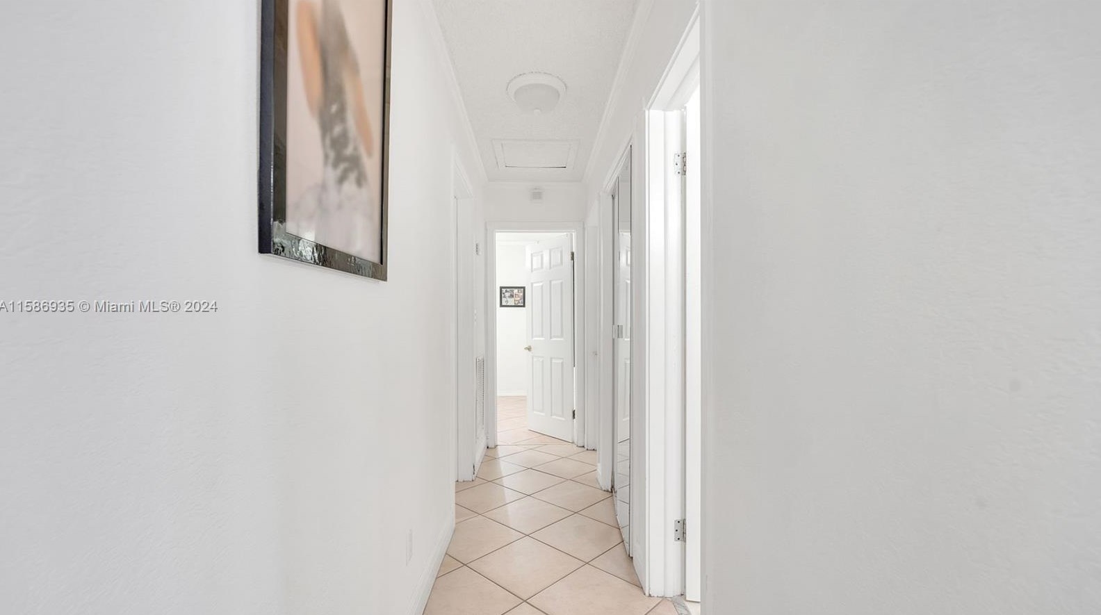 1830 92 Ct, Miami FL 33189-2464 exterior