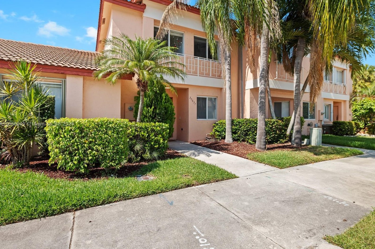 20837 Nw 1st St #20837, Hollywood, FL 33029