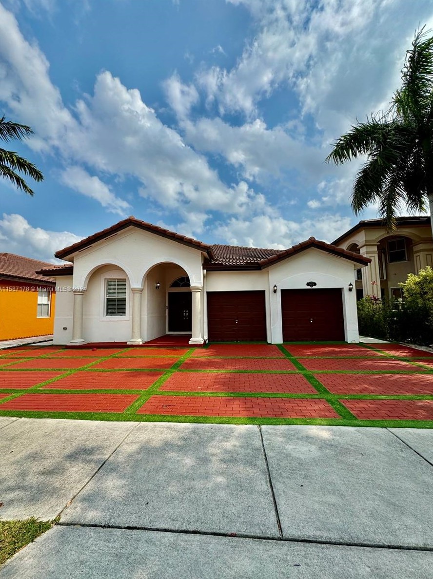 14974 Sw 18th Ter, Miami, FL 33185