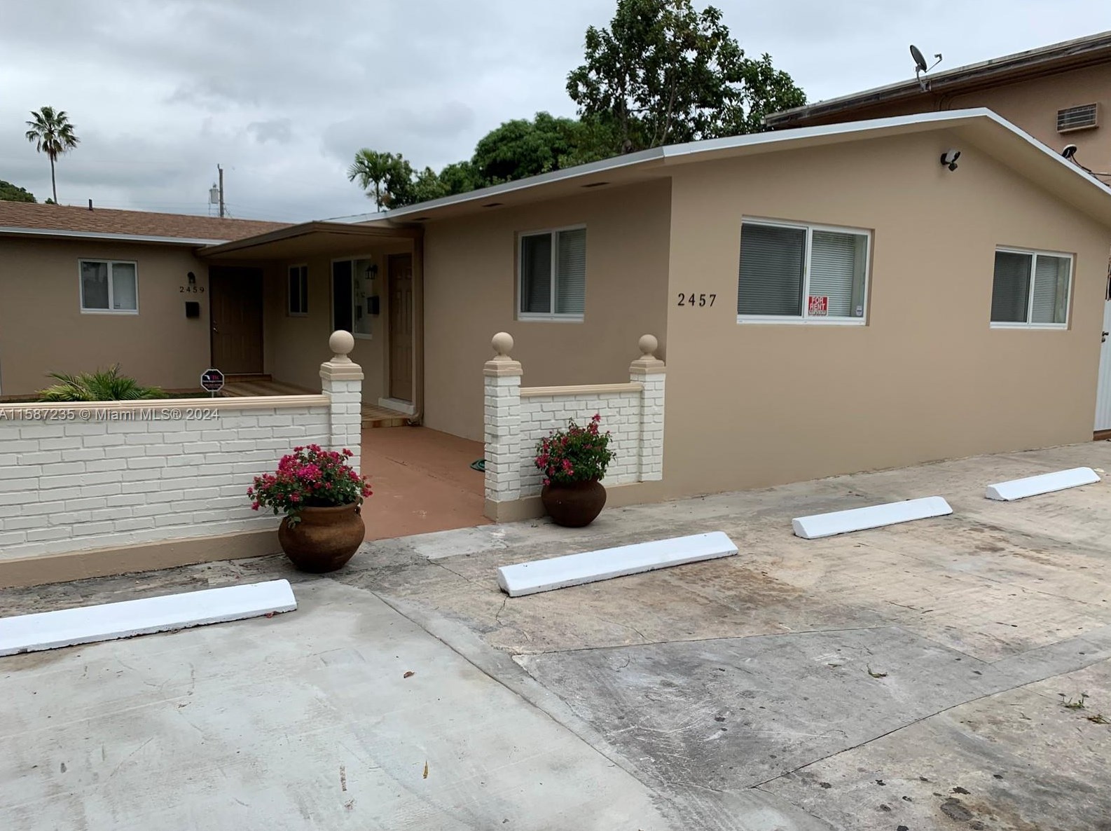 2457 5th St, Miami FL  33135-2913 exterior