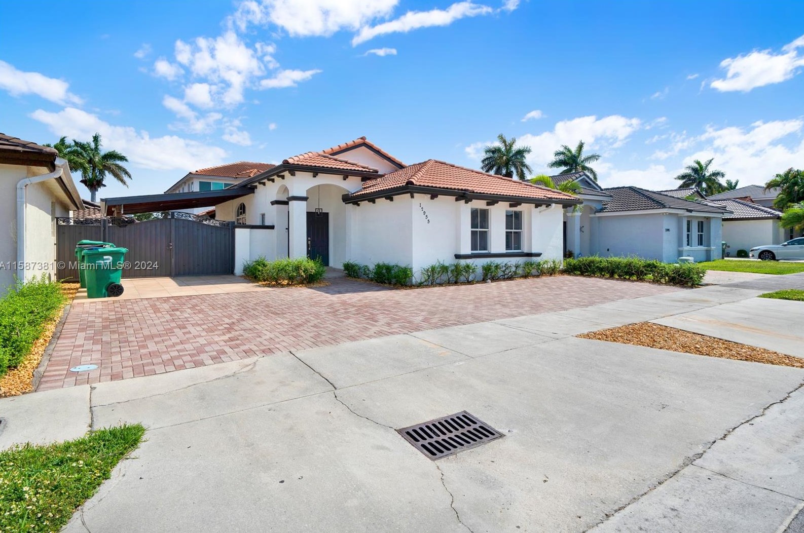 12955 Nw 8th Ln, Miami, FL 33182
