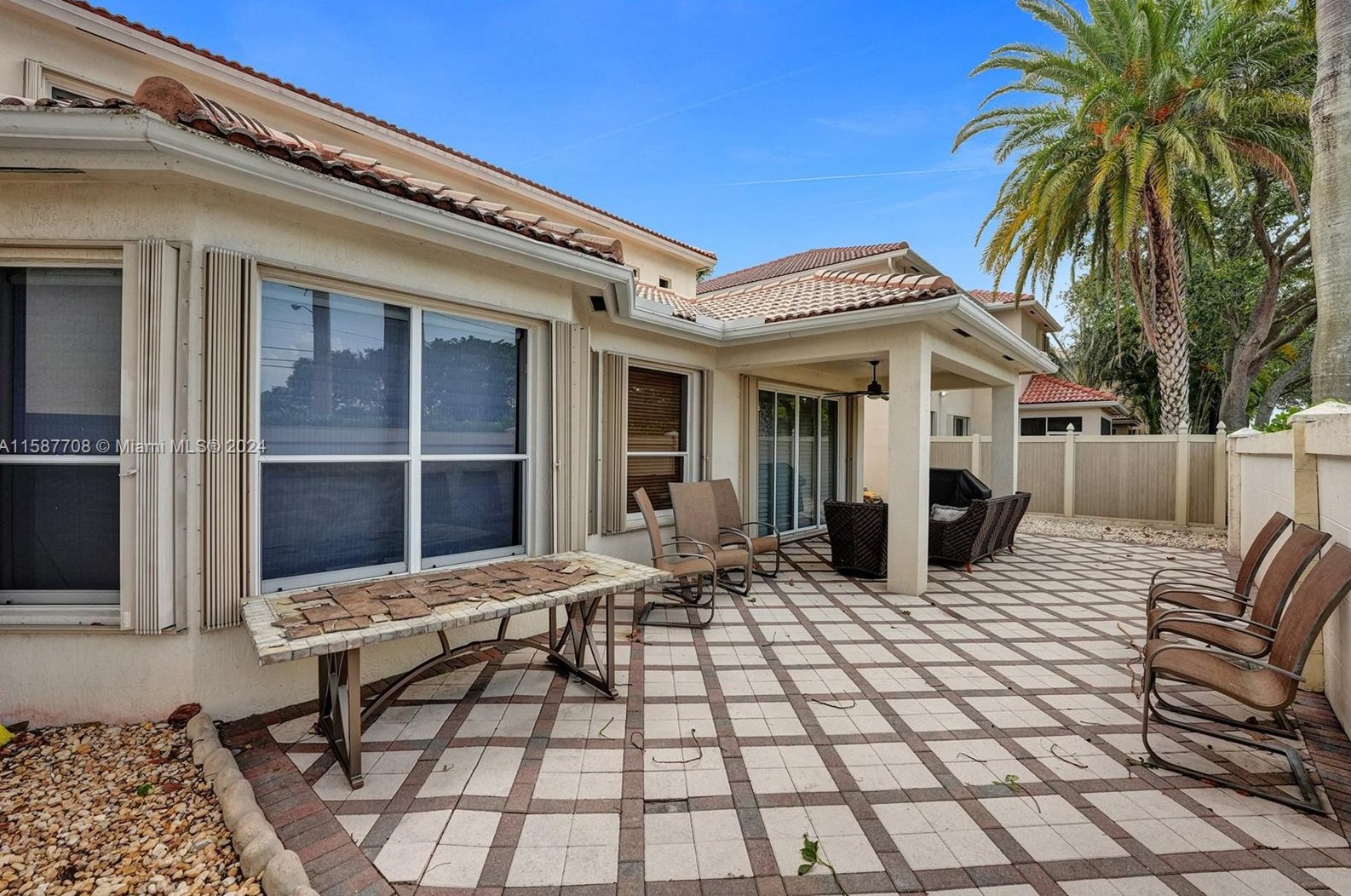 9624 Vineyard Ct, Boca Raton FL 33428-4346 exterior