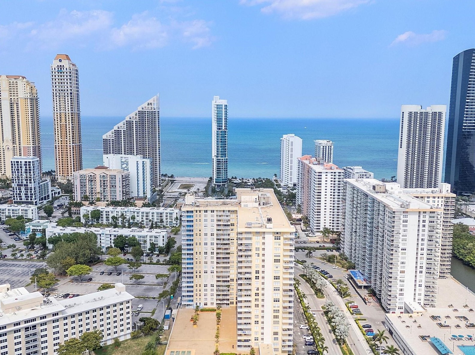 231 174th St, Miami FL  33162-1871 exterior