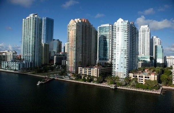 1155 Brickell Bay Dr #2607, Miami, FL 33131