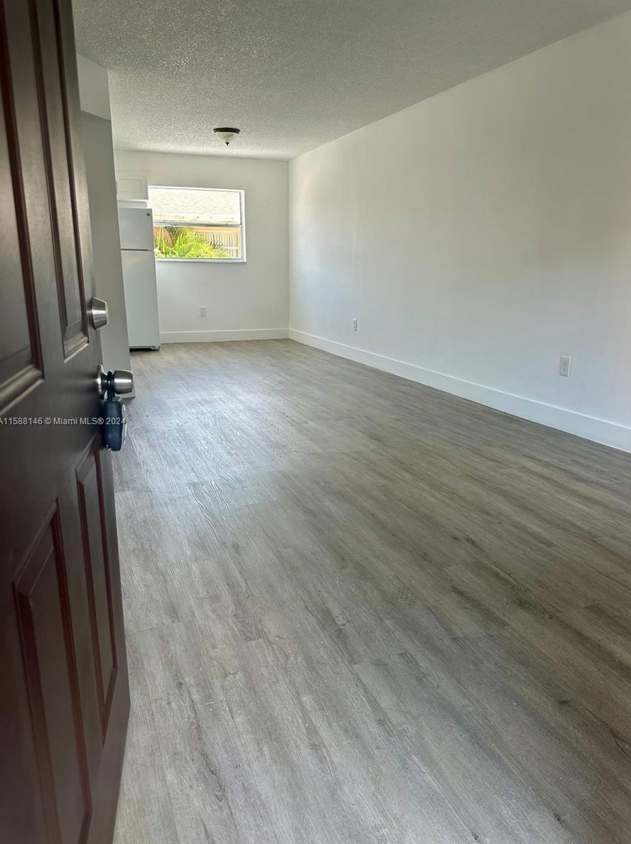 5441 W 24th Ave #40, Hialeah, FL 33016