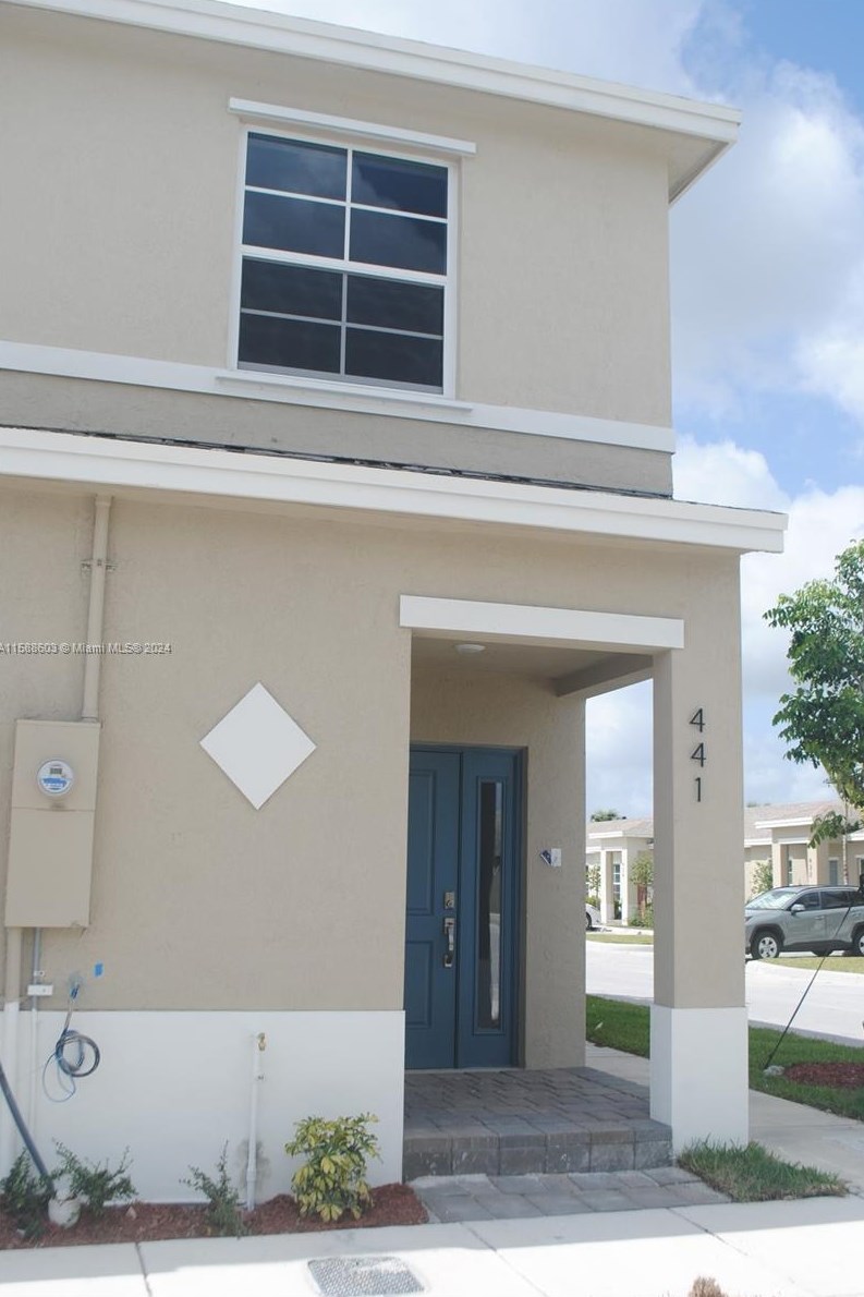 441 4th Ln, Homestead, FL 33034-3156