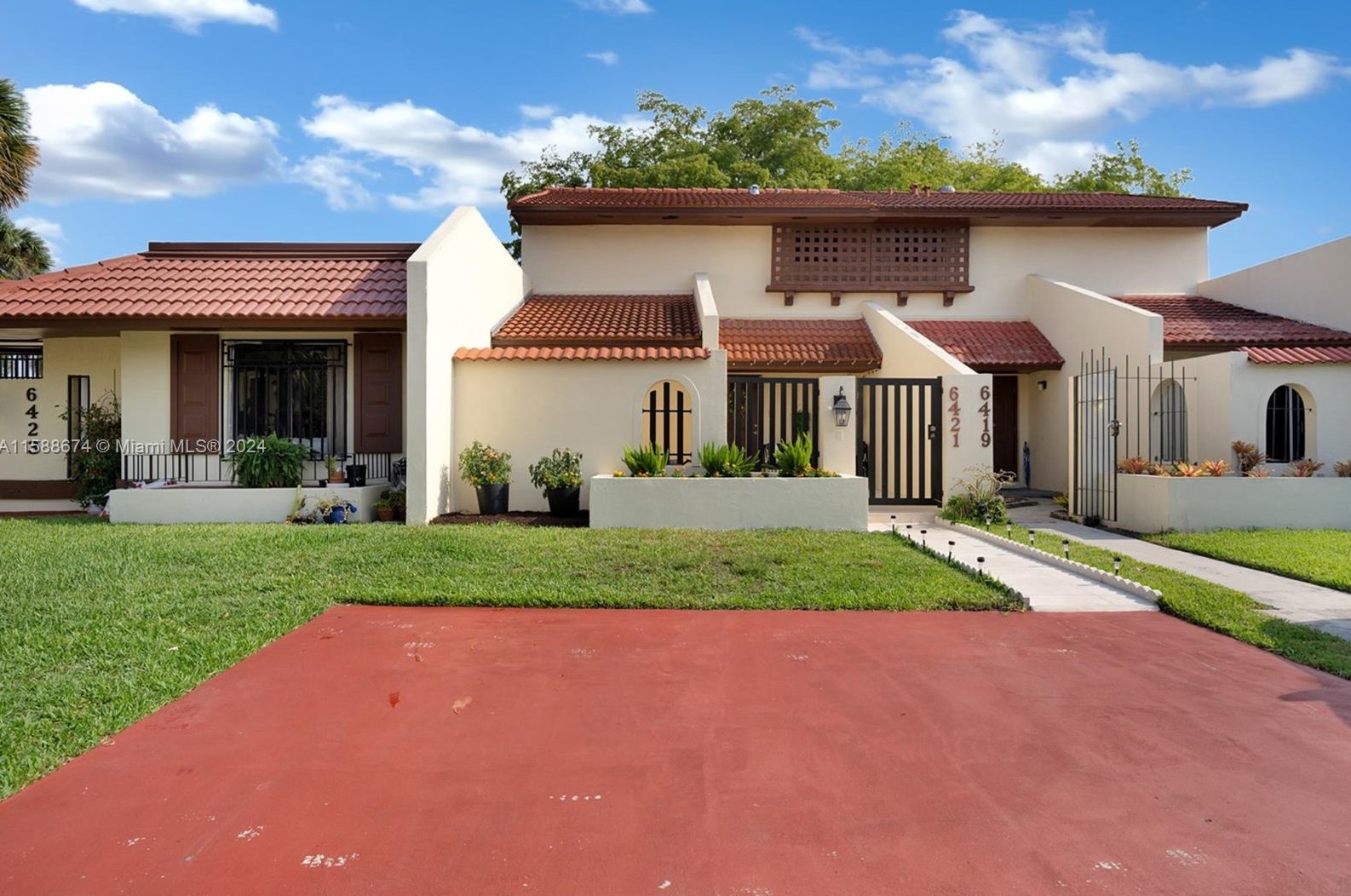 6421 Nw 192nd Terrace #6421, Hialeah, FL 33015