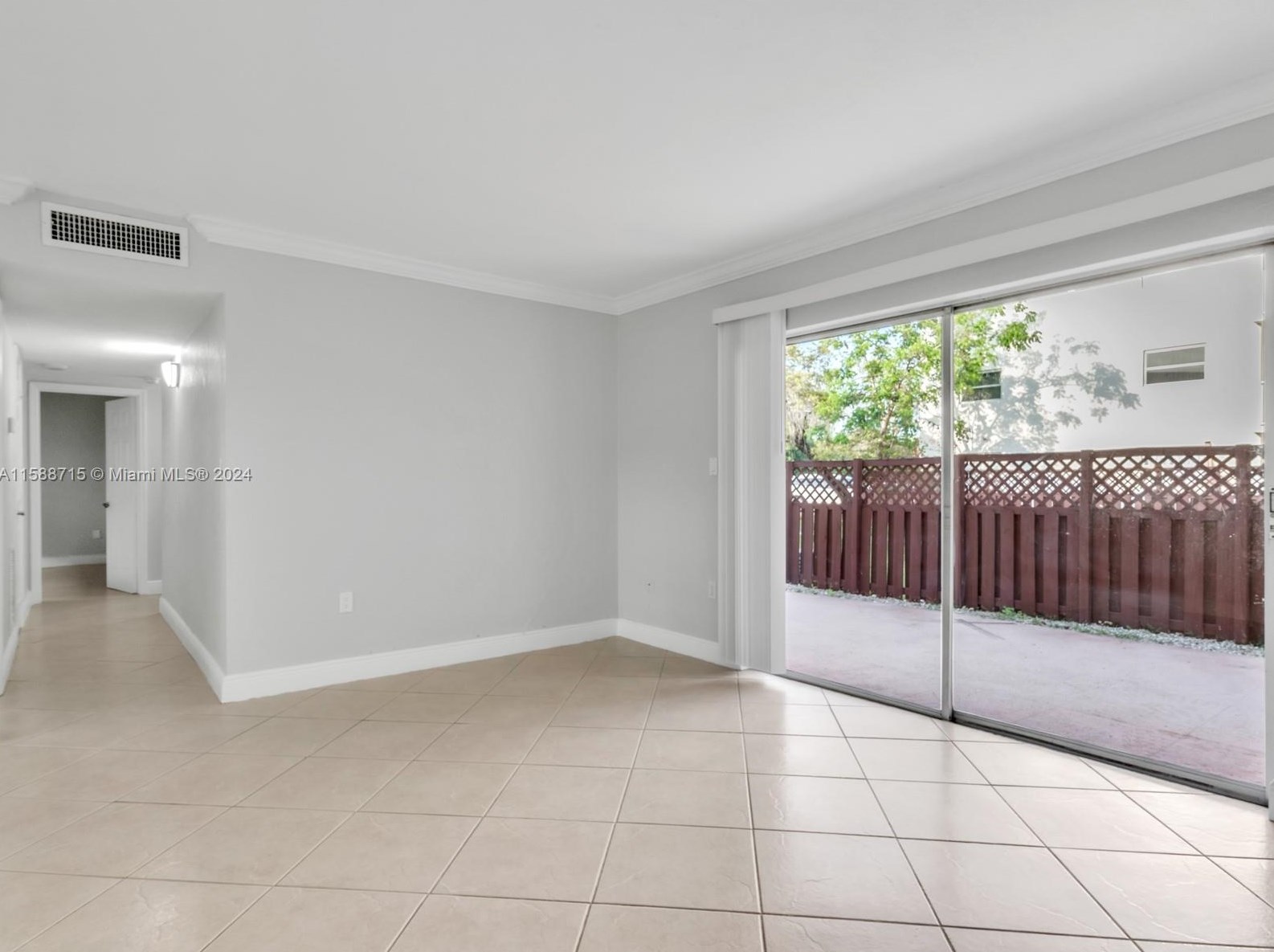 8475 Sw 94th St #110e, Miami, FL