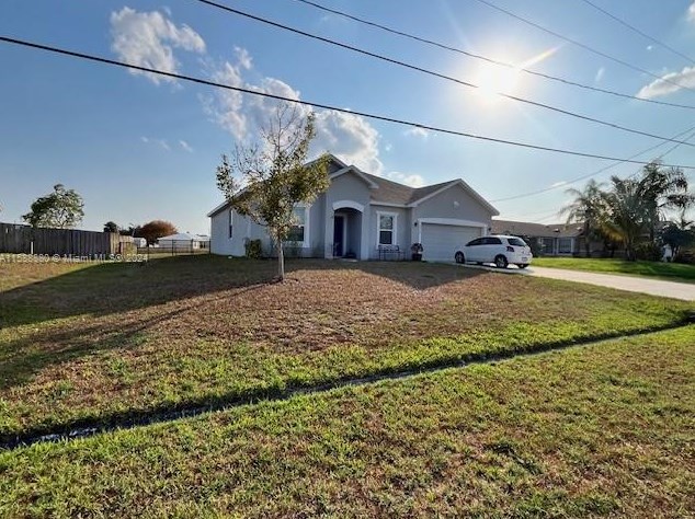 2440 Webster Ln, Fort Pierce, FL 34953-7443