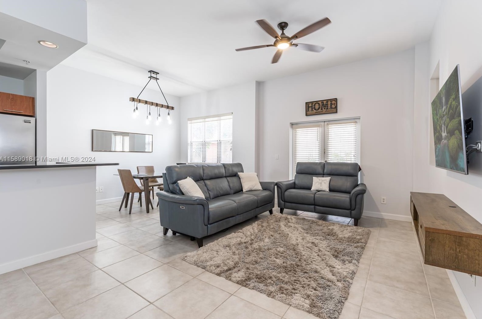 2365 Vintage Dr, Pompano Beach, FL 33064-6089