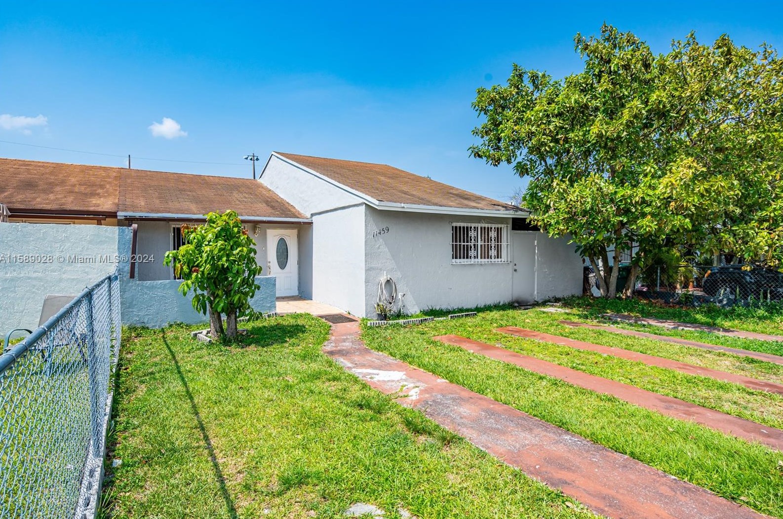 11459 4th St, Miami, FL 33174-1045