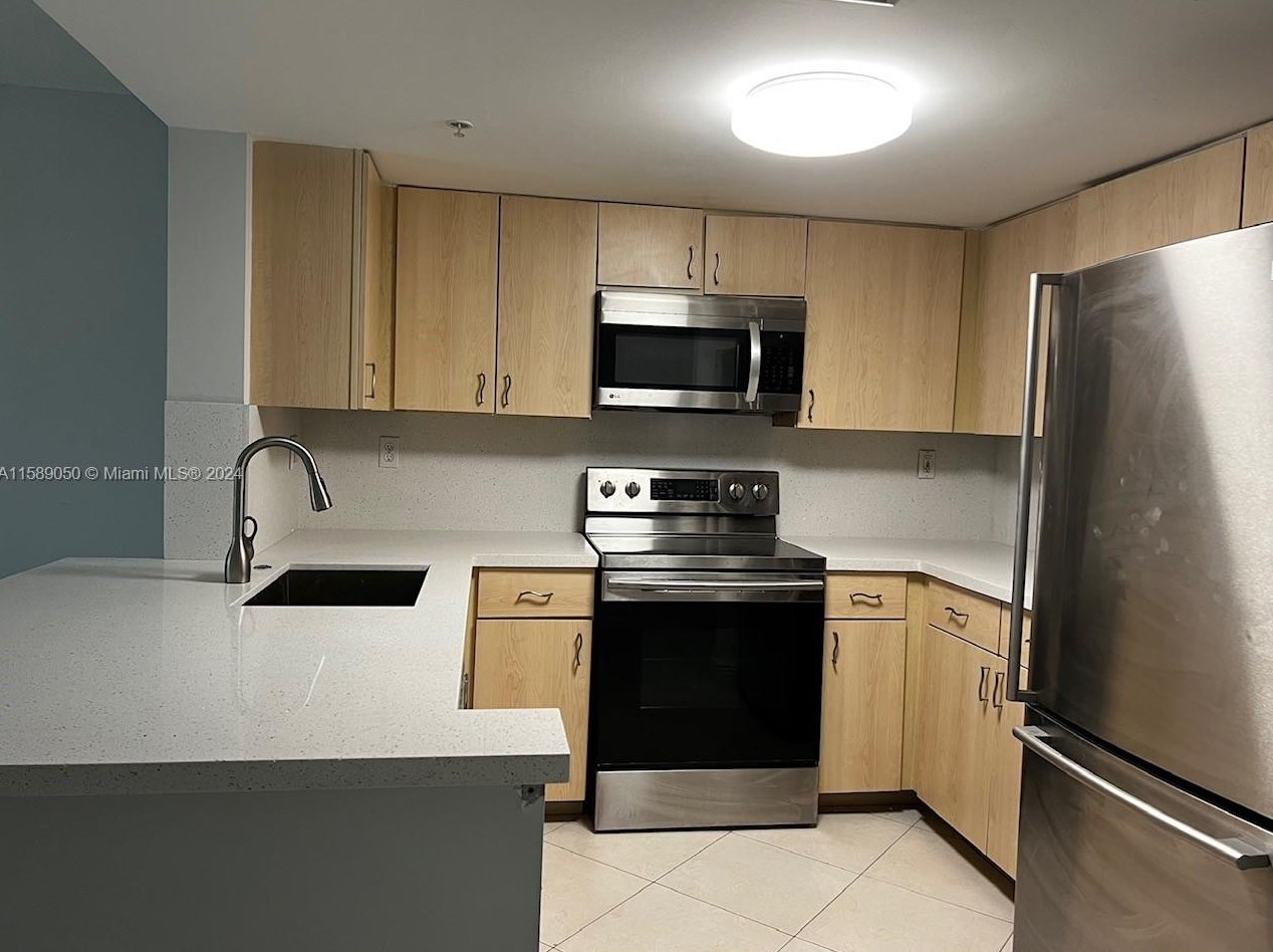 3000 Coral Way #1417, Miami, FL 33145
