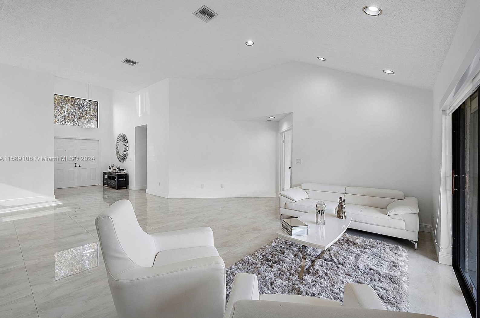 11521 10 St, Hollywood FL  33024-4403 exterior