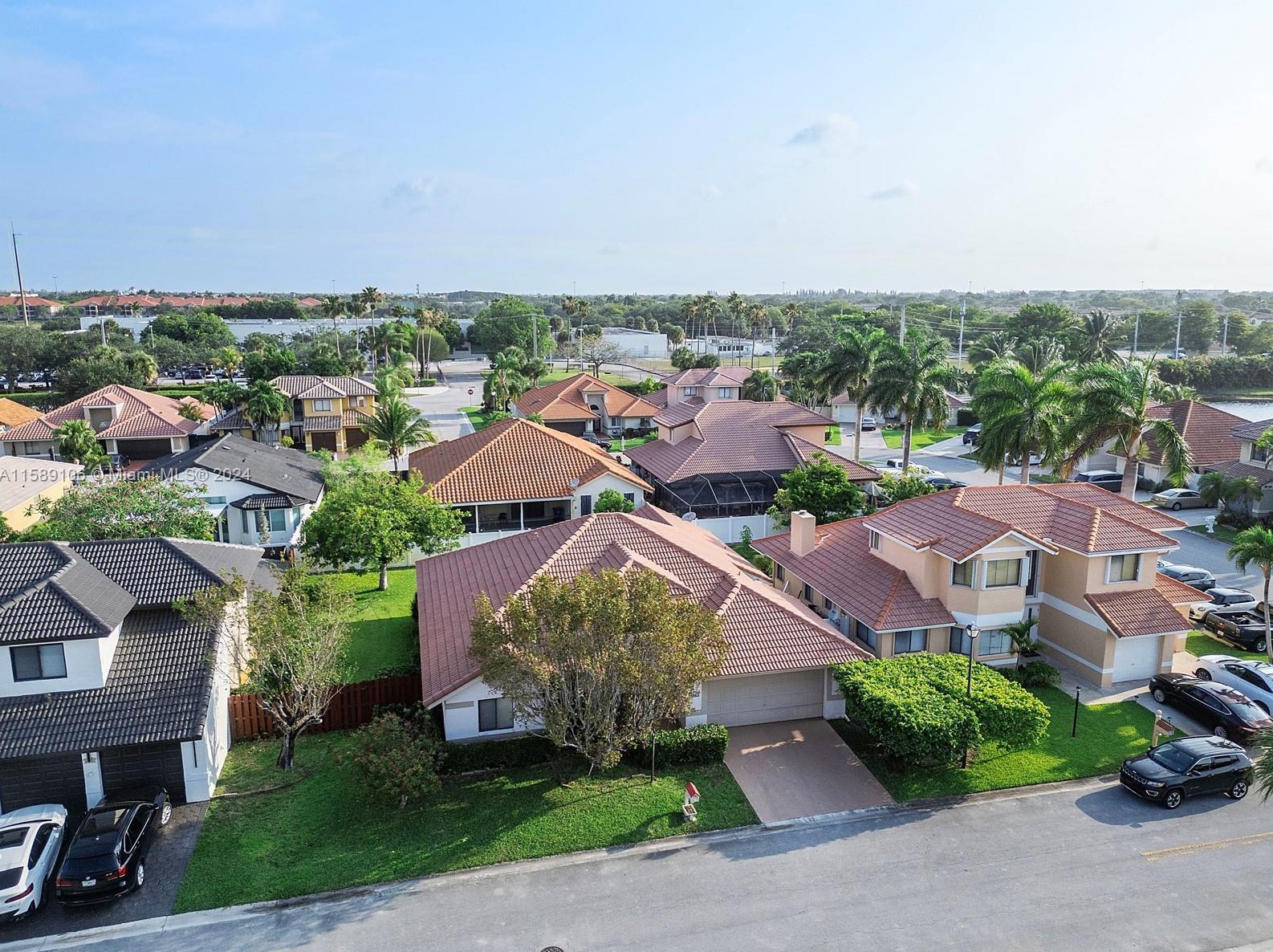11521 10 St, Hollywood FL  33024-4403 exterior