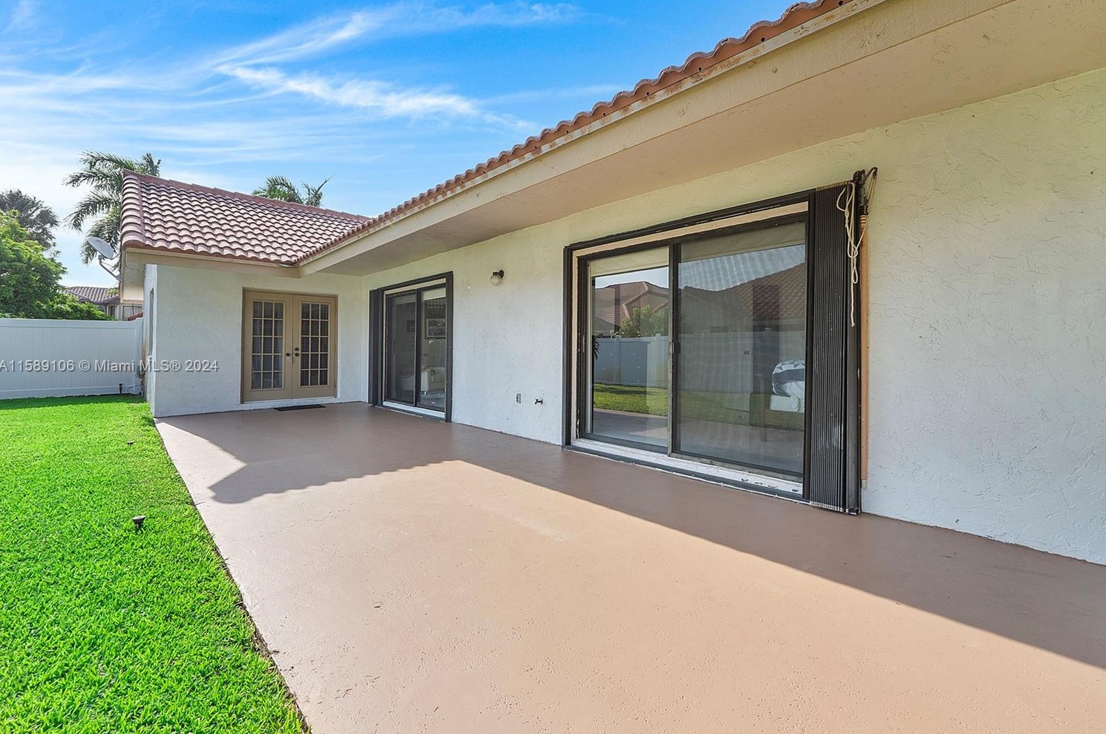 11521 10 St, Hollywood FL  33024-4403 exterior