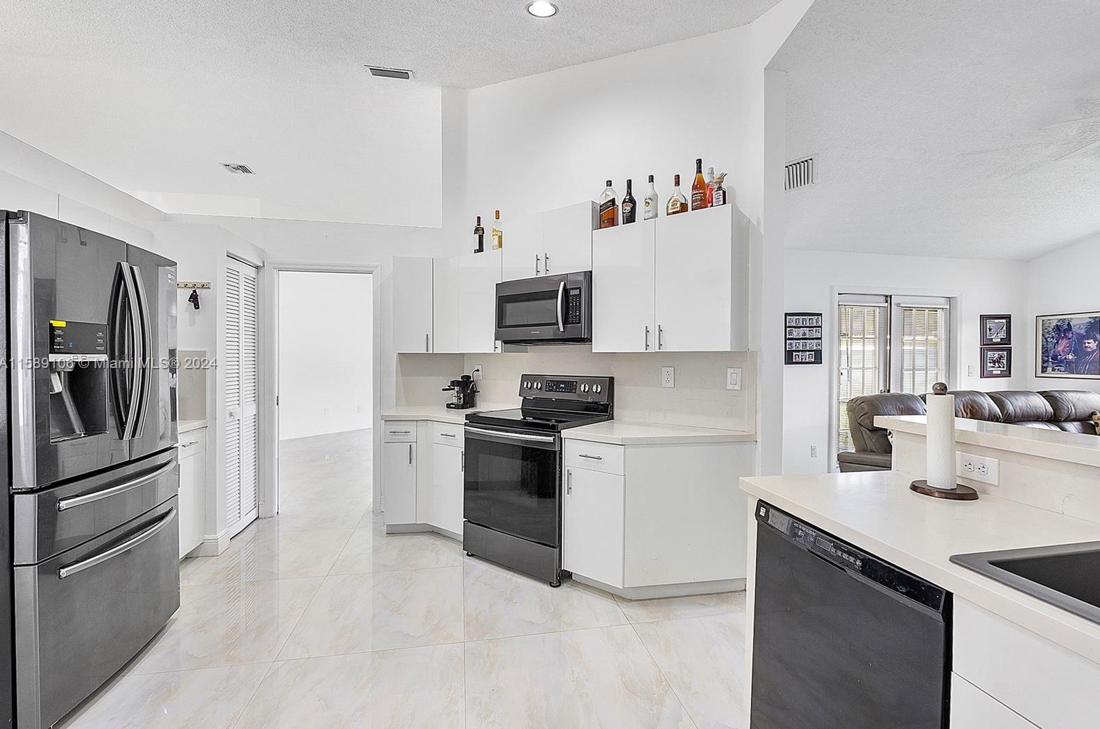 11521 10 St, Hollywood FL  33024-4403 exterior