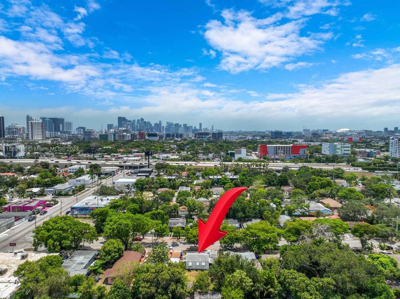 243 41 St, Miami FL 33127-2832 exterior