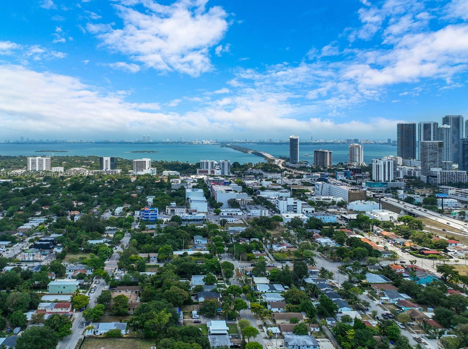 243 41 St, Miami FL 33127-2832 exterior