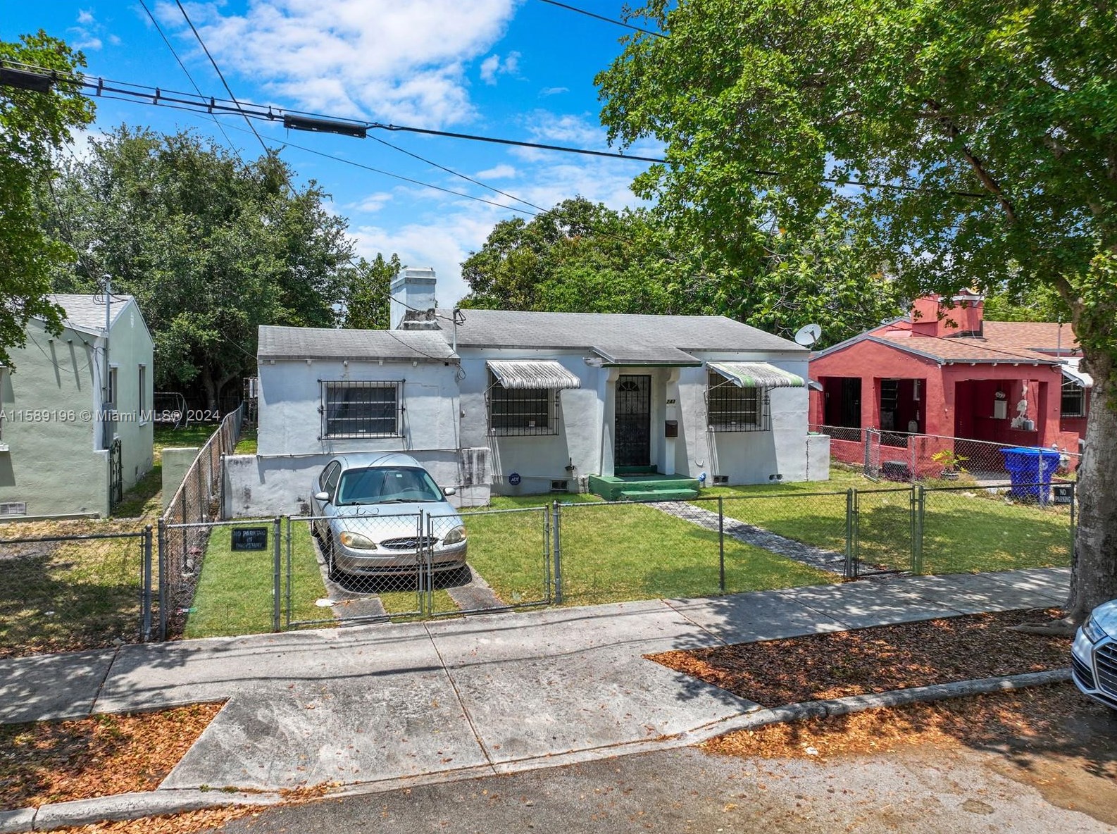 243 41 St, Miami FL 33127-2832 exterior