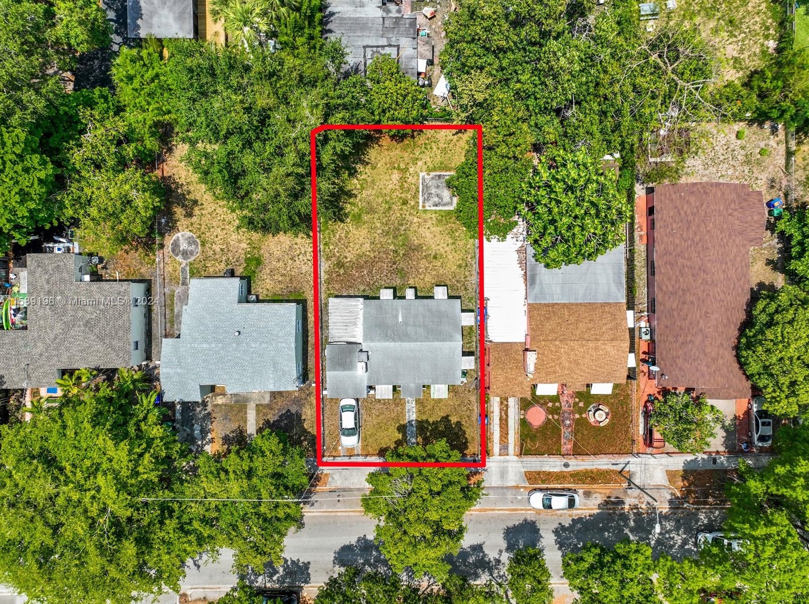 243 41 St, Miami FL 33127-2832 exterior