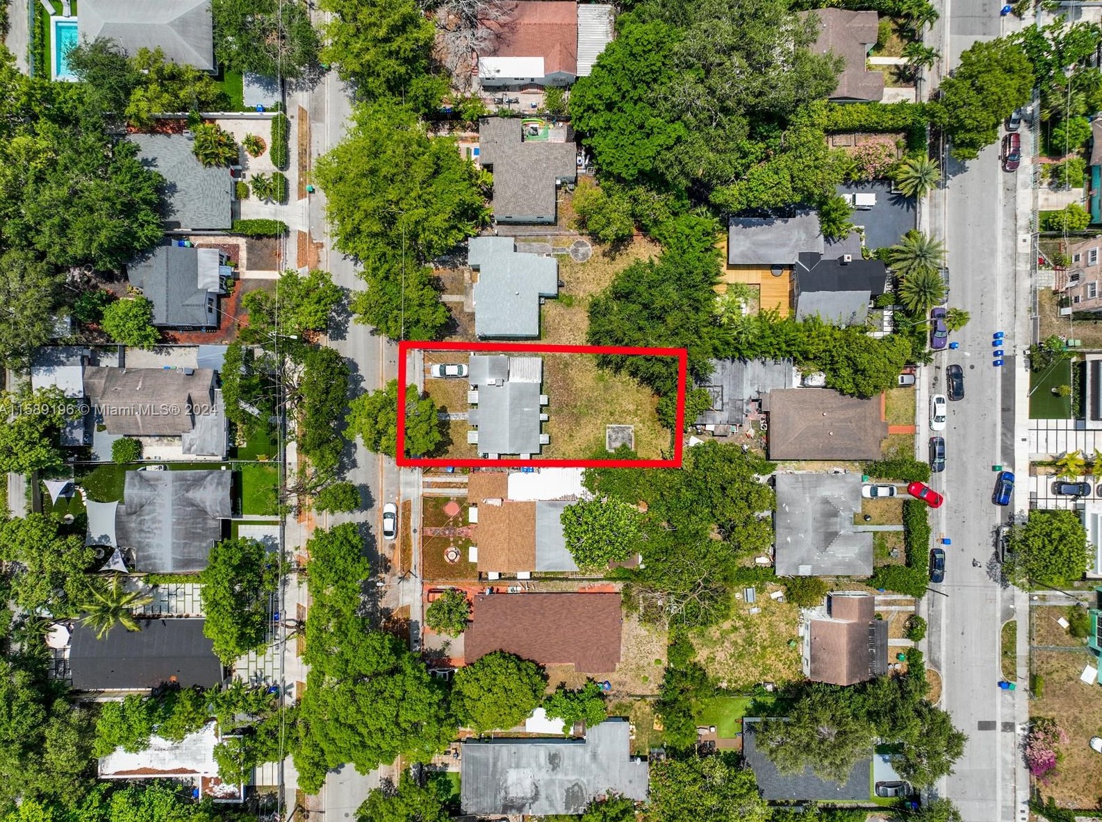 243 41 St, Miami FL 33127-2832 exterior