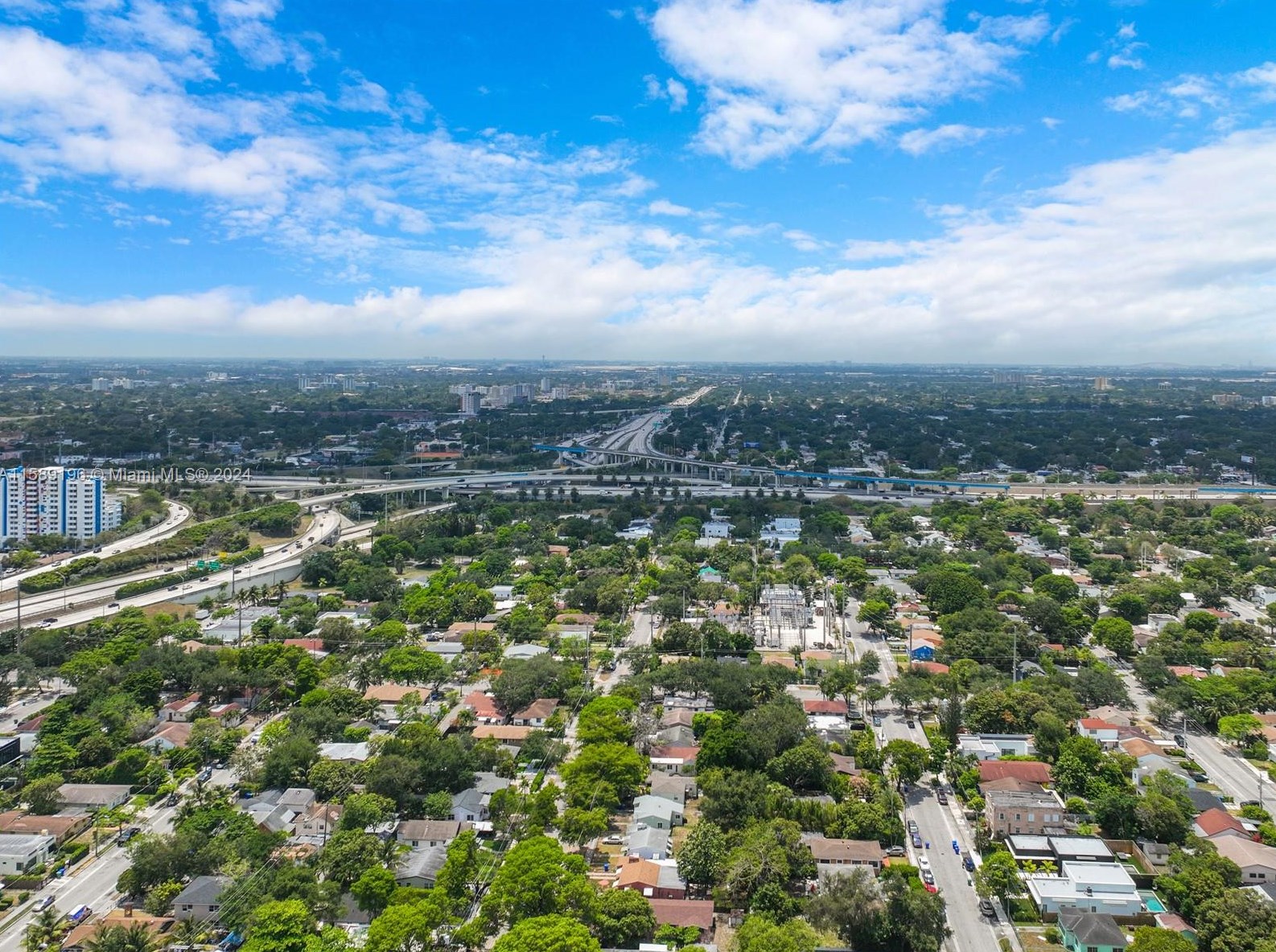 243 41 St, Miami FL 33127-2832 exterior