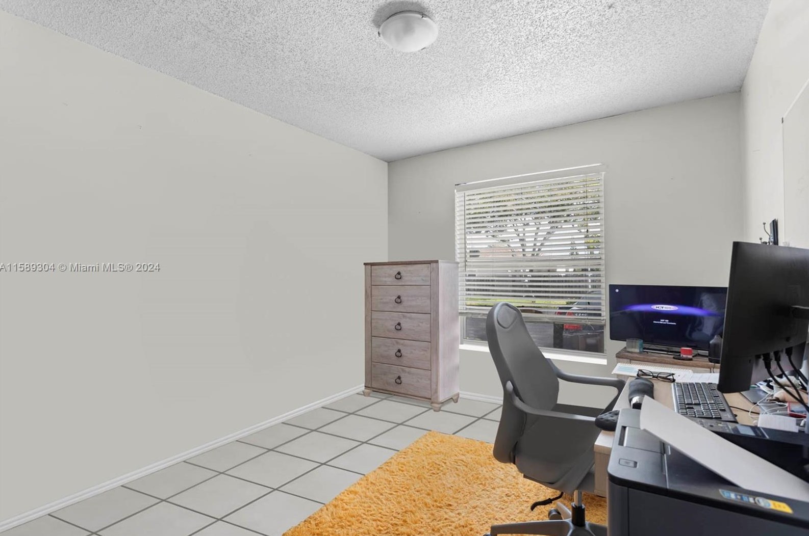 9762 222 St, Miami FL 33170-4639 exterior