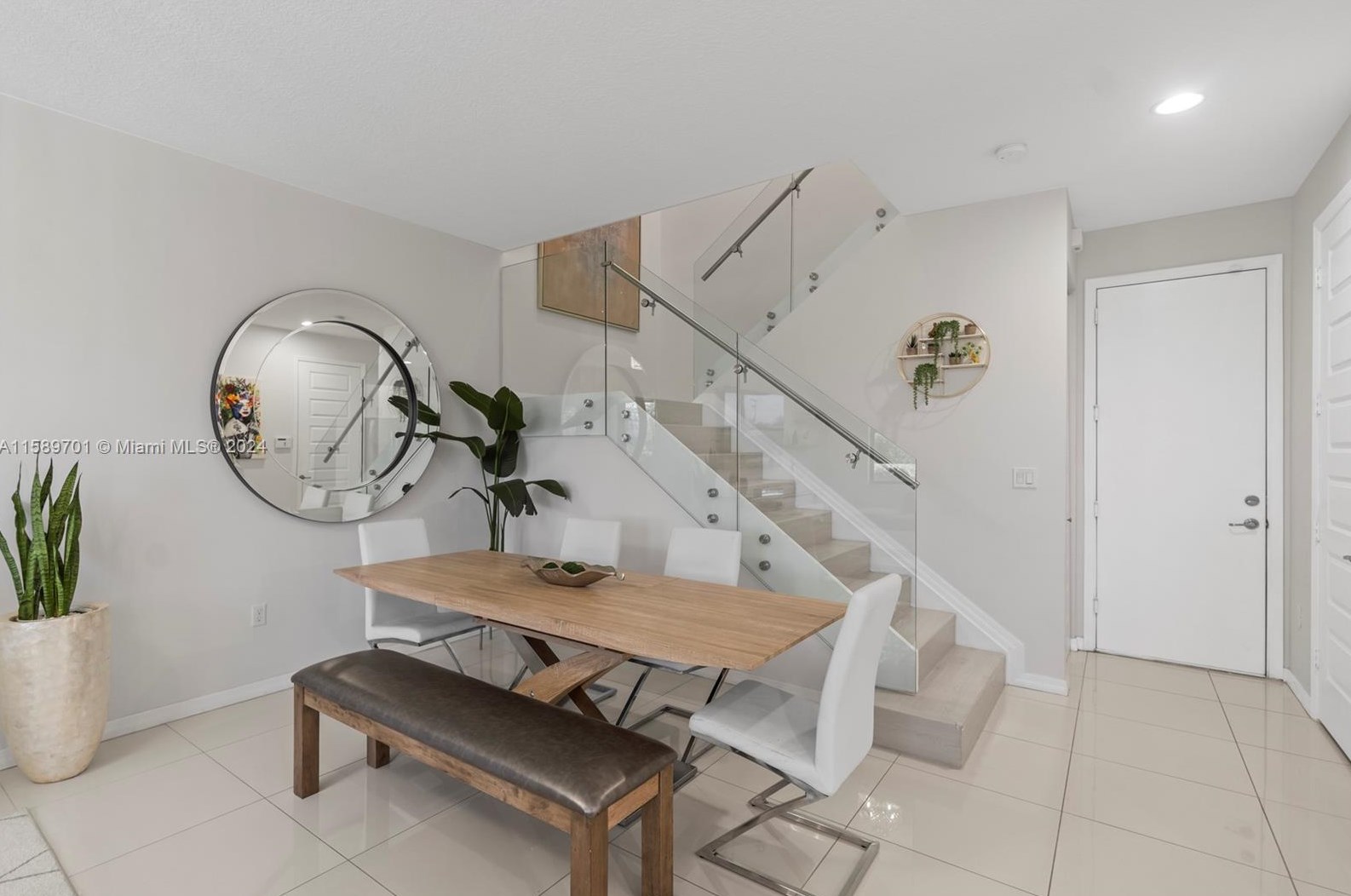 696 191st St, Miami FL  33179-3922 exterior