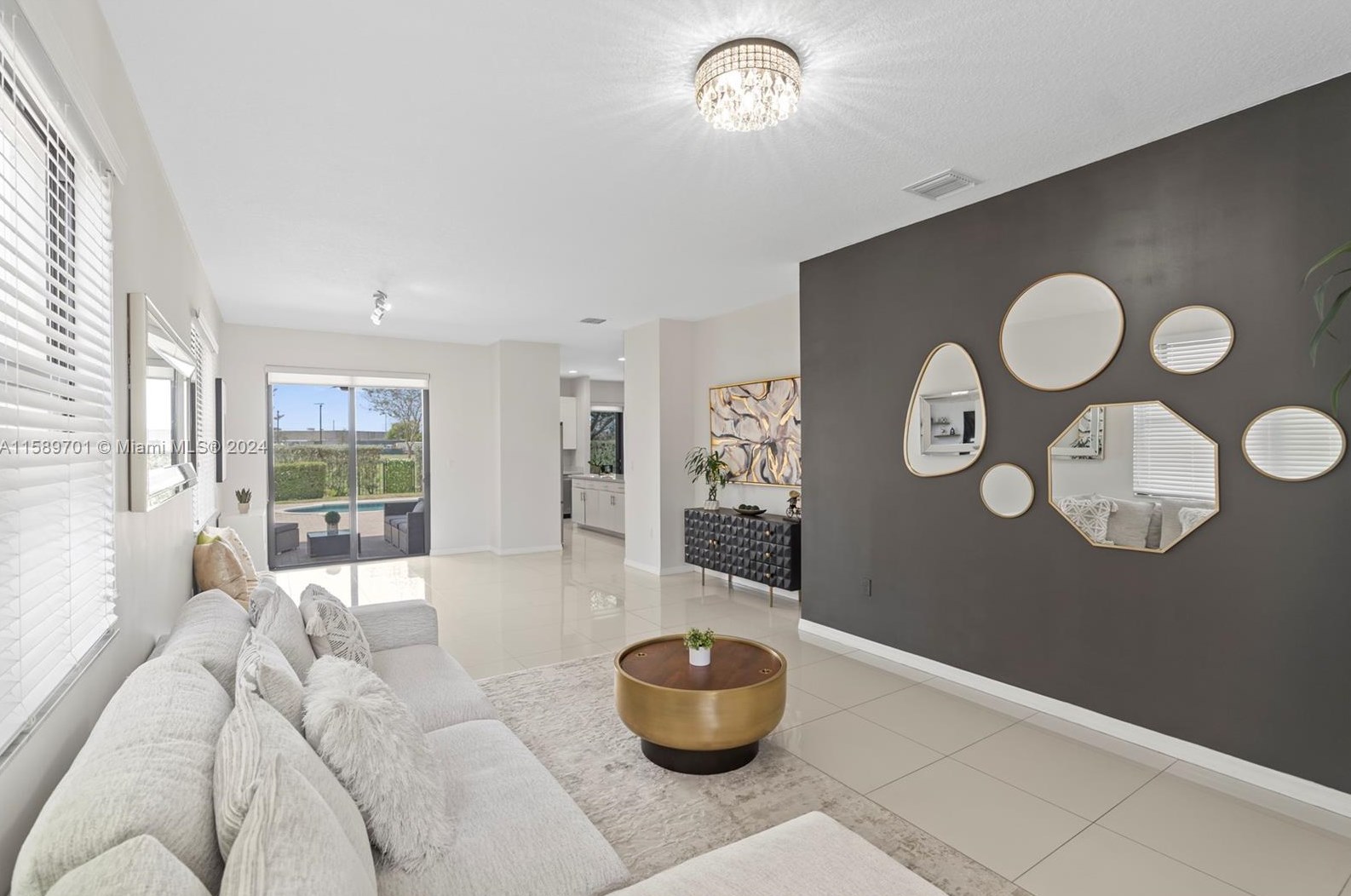 696 191st St, Miami FL  33179-3922 exterior