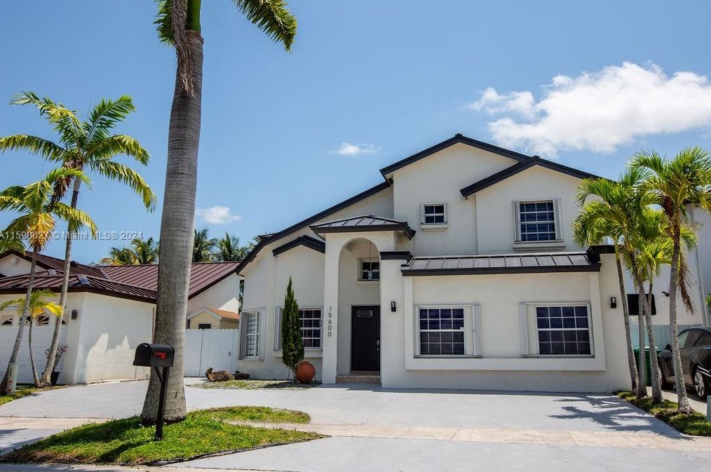 15600 63rd Ter, Miami, FL 33193-2802
