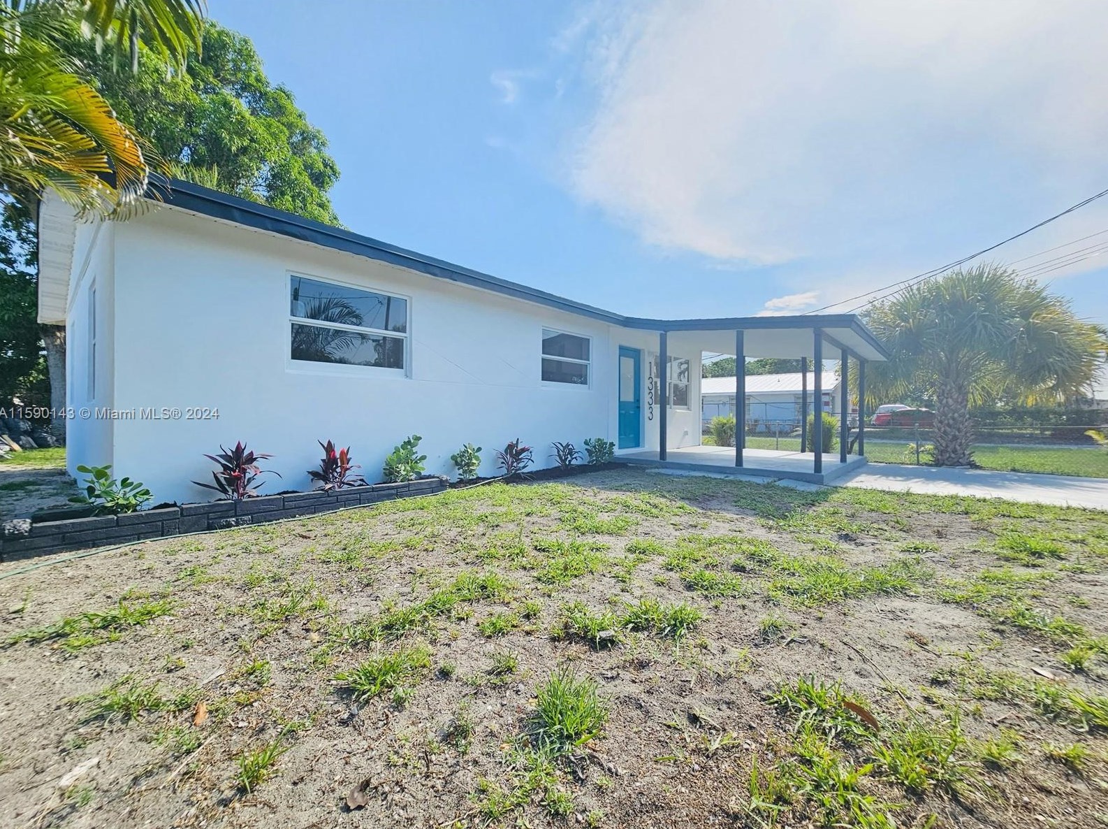 1333 A C Evans St, West Palm Beach, FL 33404