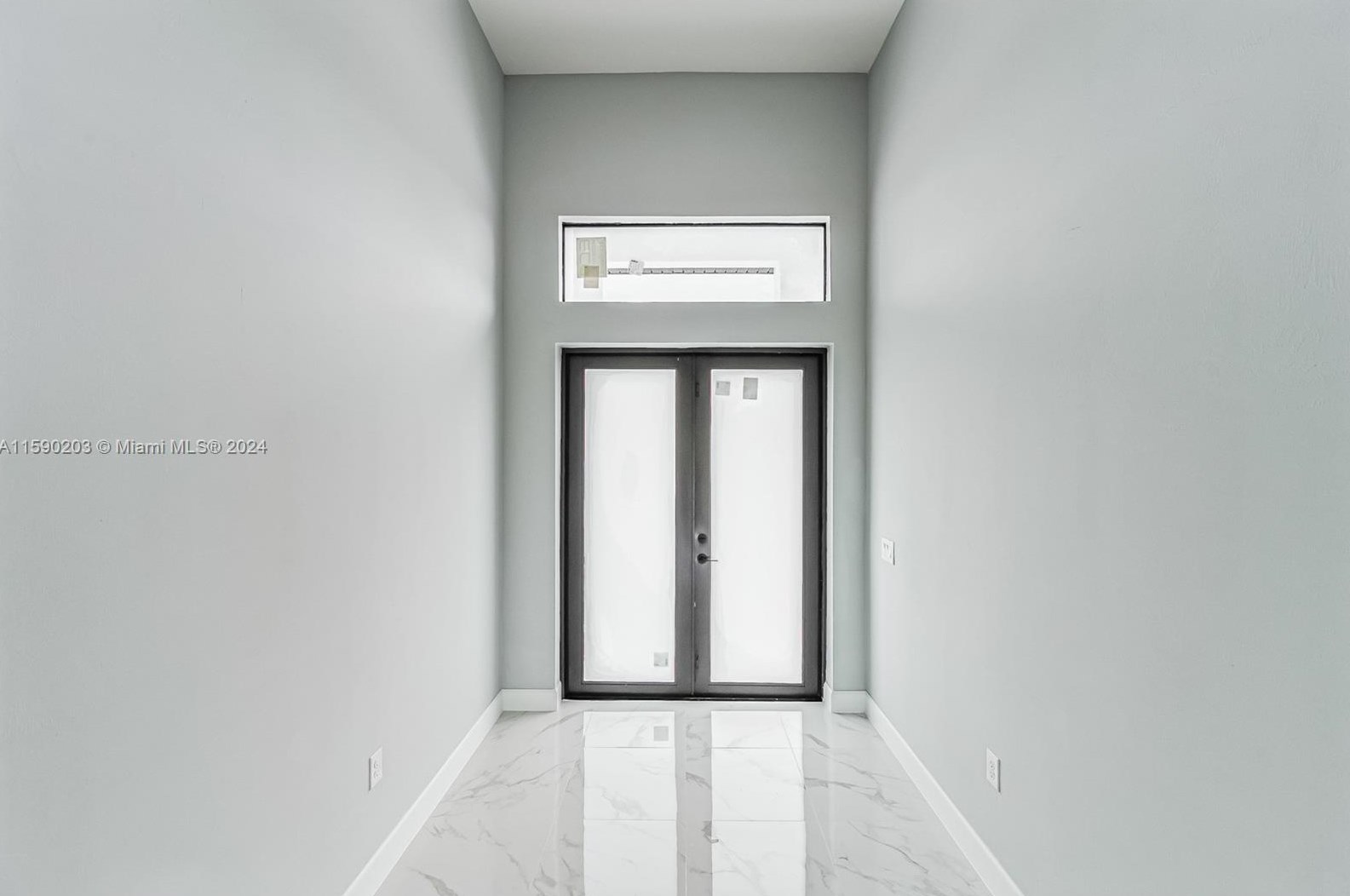 400 13 St, Lehigh Acres FL 33972-8758 exterior