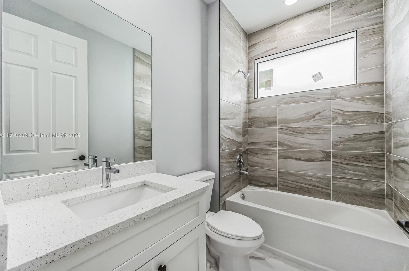 400 13 St, Lehigh Acres FL 33972-8758 exterior