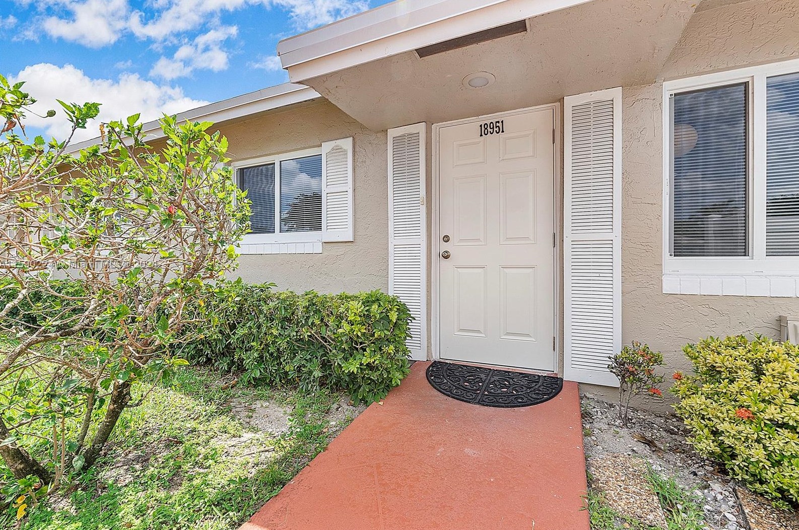 18951 Cherborg Dr, Boca Raton, FL 33496-5043