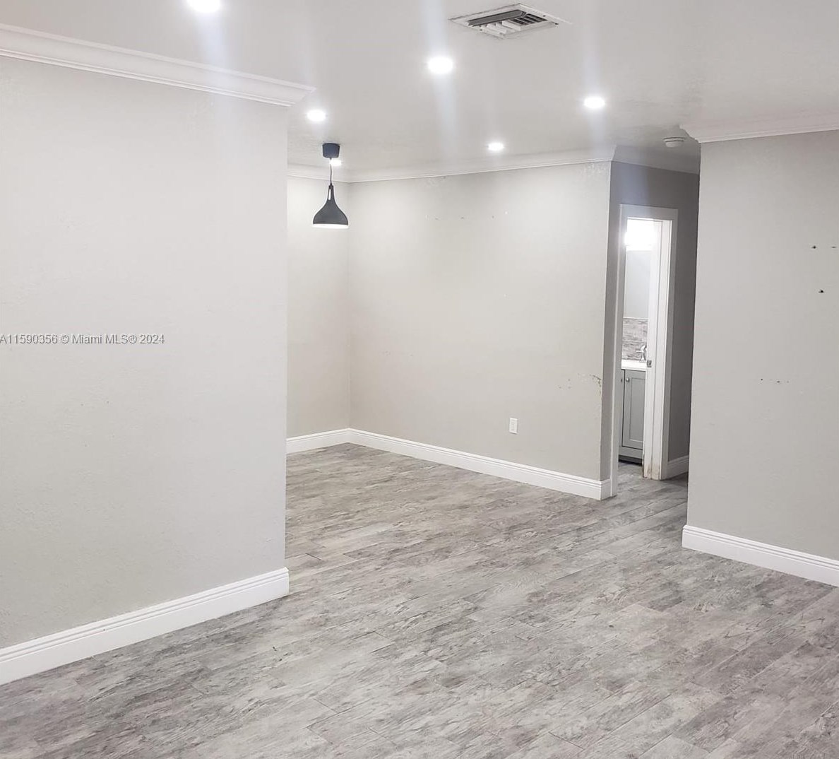 19321 Ne 1st Pl, Miami, FL 33169