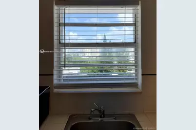 1345 West Ave #702, Miami Beach, FL 33139 - Photo 14