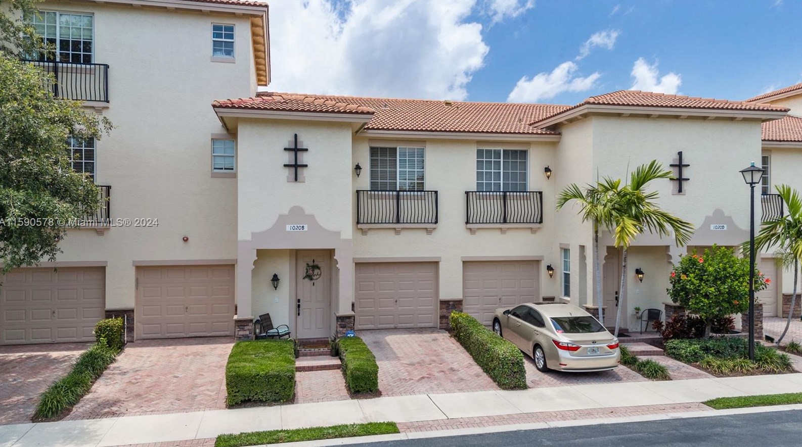 1020 Longport Cir, Delray Beach, FL 33444-3424