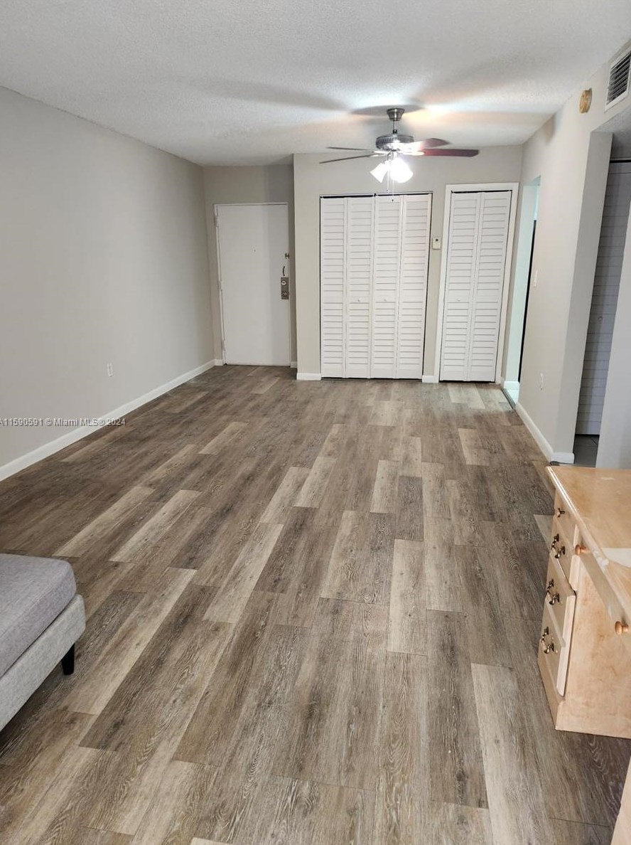 17530 Nw 68th Ave #c4012, Hialeah, FL 33015