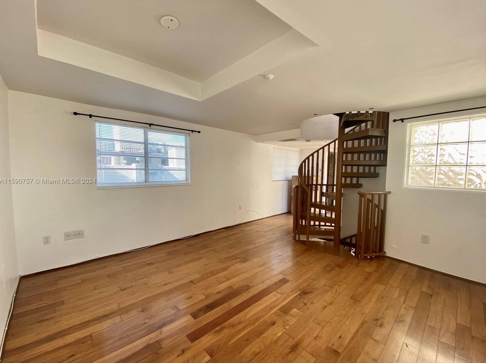 635 Euclid Ave, Miami FL 33139-8622 exterior