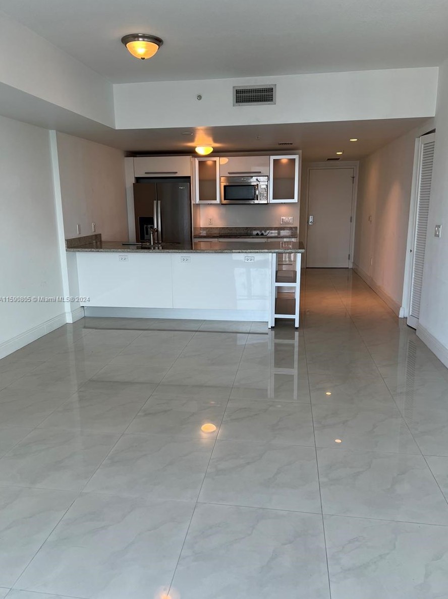 185 Sw 7th St #4205, Miami, FL 33130