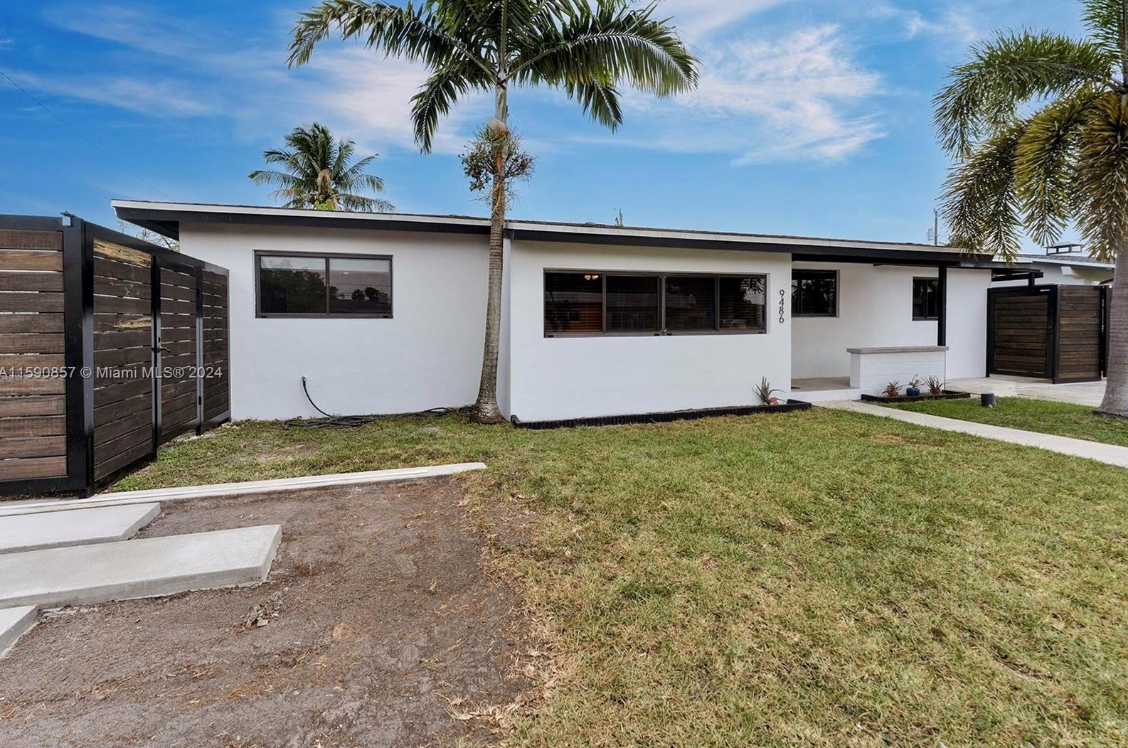 9486 Haitian Dr, Miami, FL 33189-1604