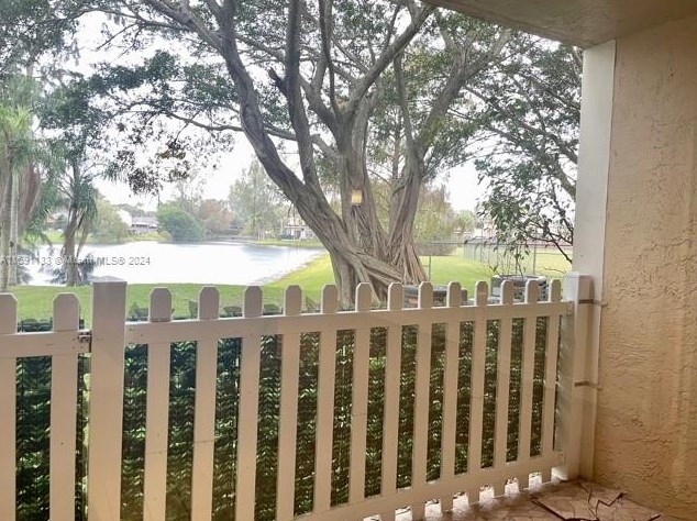 400 Palm Cir, Hollywood, FL 33025-4602