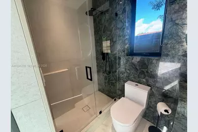 135 SW 29th Rd, Miami, FL 33129 - Photo 26