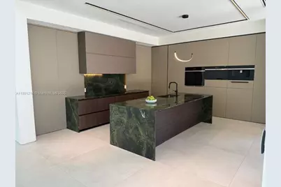 135 SW 29th Rd, Miami, FL 33129 - Photo 14