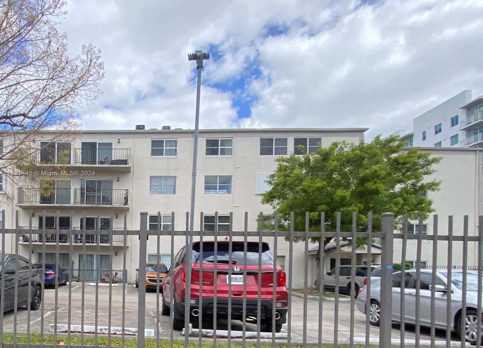 5501 7th St, Miami FL  33126-3214 exterior