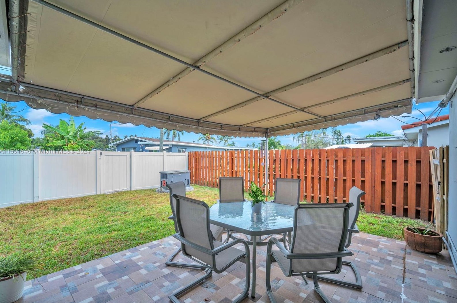 315 31 Ct, Hollywood FL 33021-5006 exterior