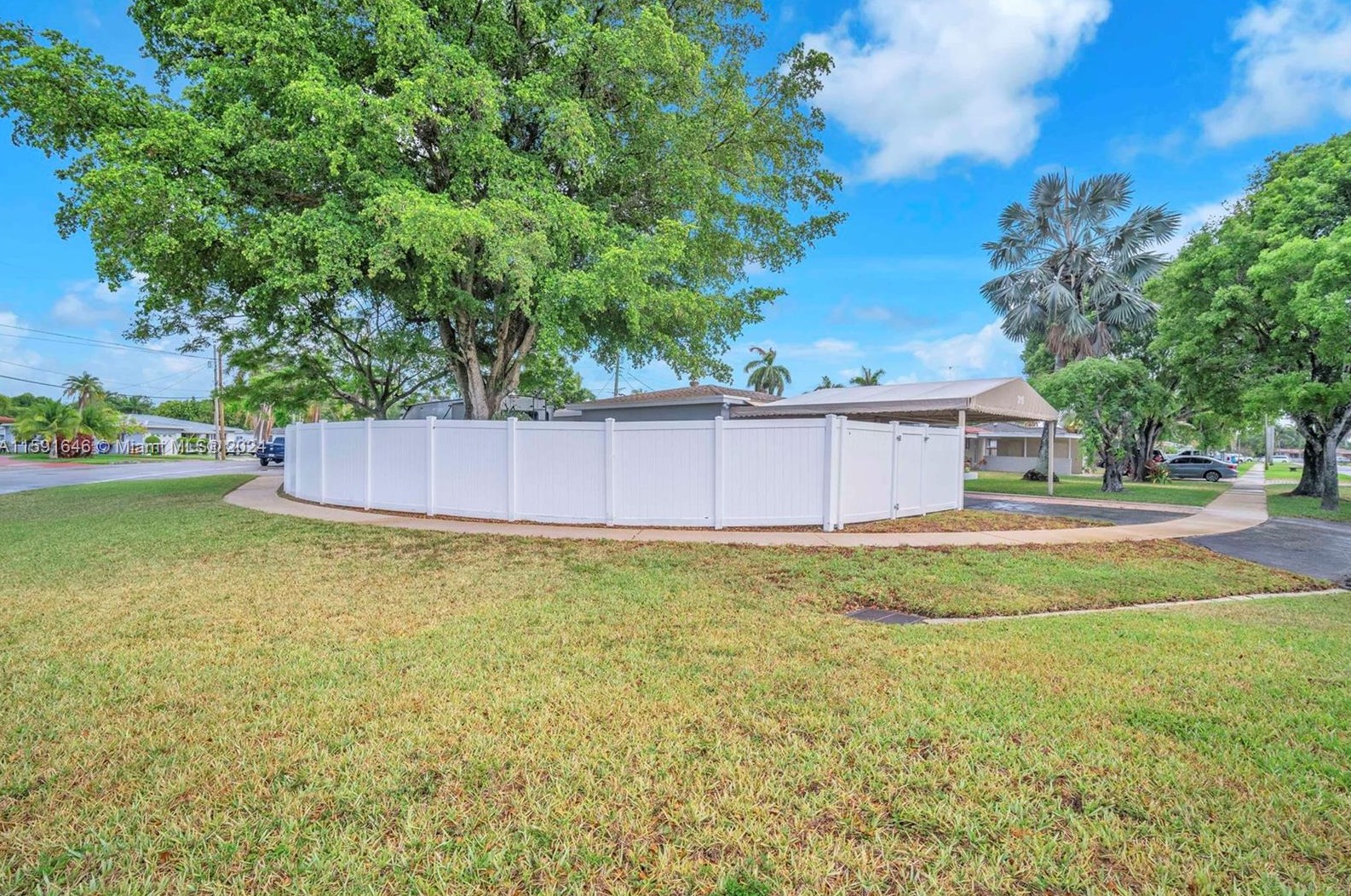 315 31 Ct, Hollywood FL 33021-5006 exterior