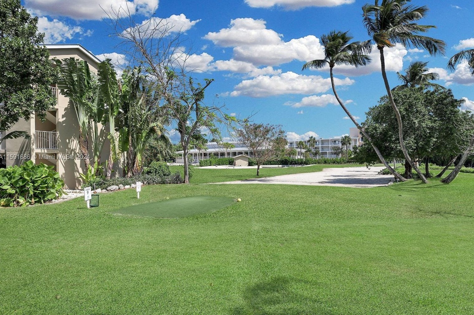 81801 Overseas Hwy, Plantation Key FL  33036-3631 exterior