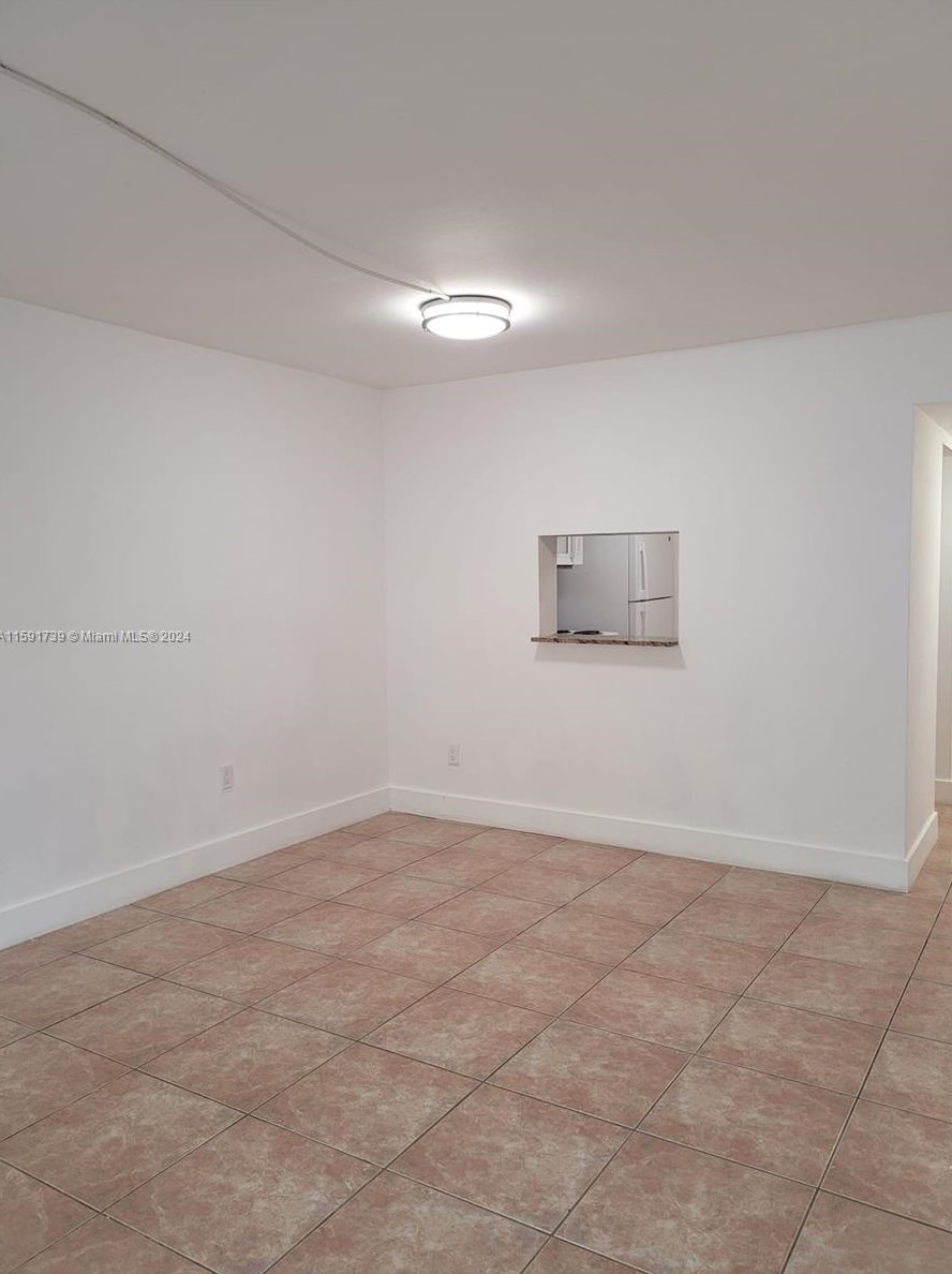 11925 Ne 2nd Ave #b110, Miami, FL 33161