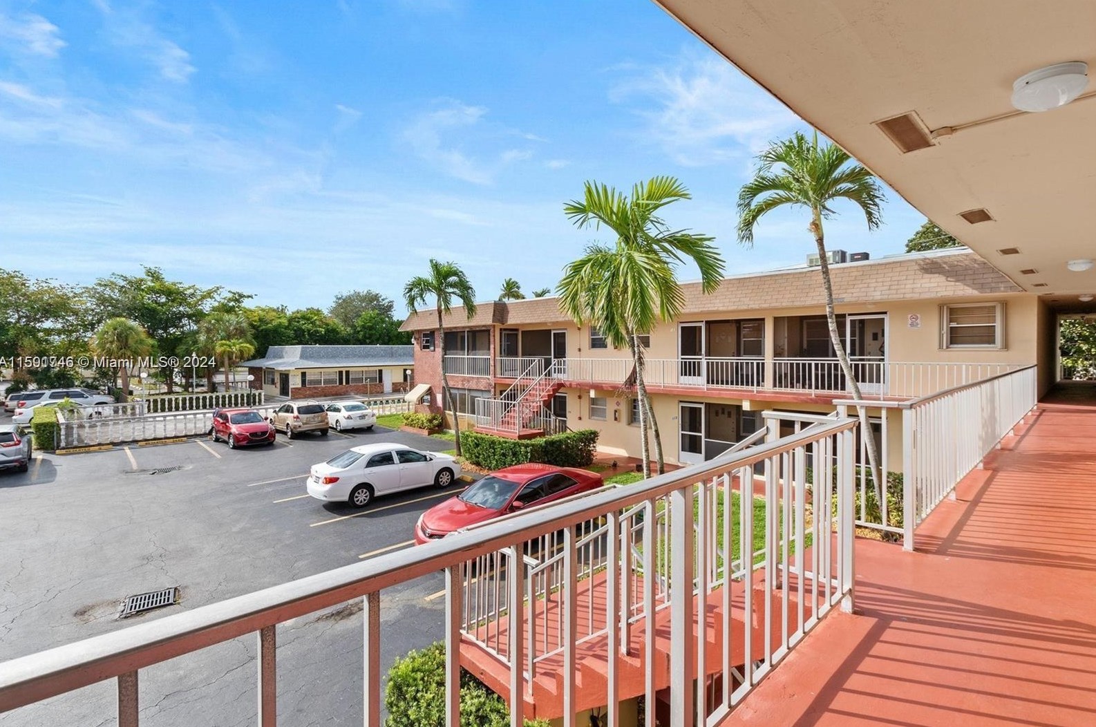 2040 81st Ave, Hollywood FL  33024-3510 exterior